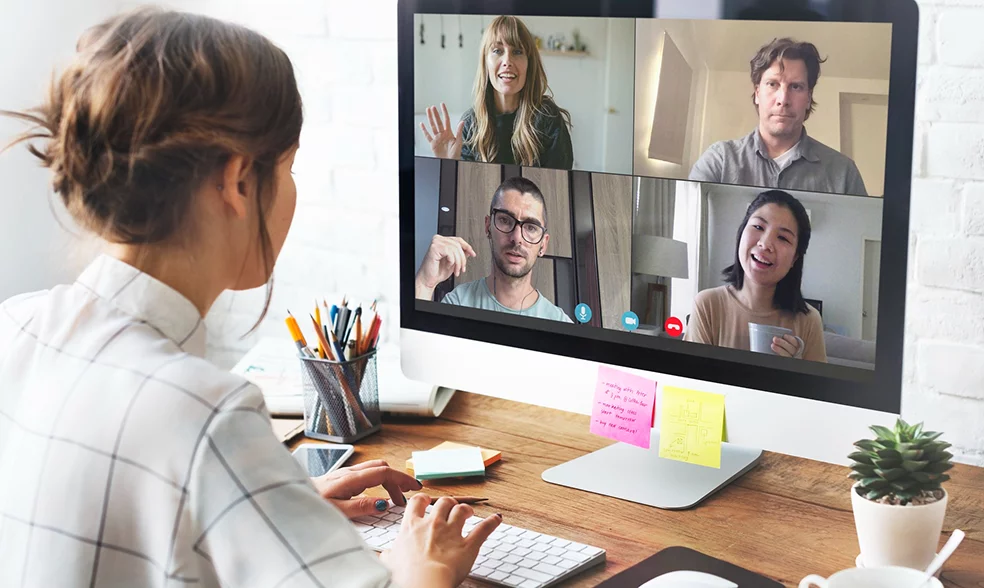 woman-video-conference-call-her-home-office-during-coronavirus-pandemic woman-video-conference-call-her-home-office-during-coronavirus-pandemic